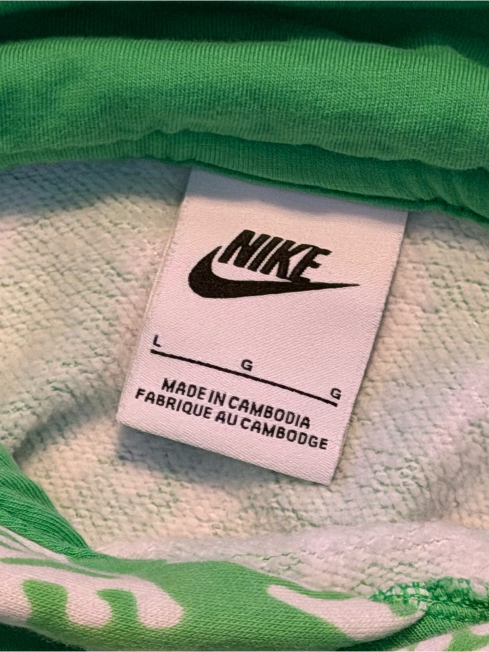 Nike Green All-Over Logo Pullover Hoodie - Picture 3 of 3